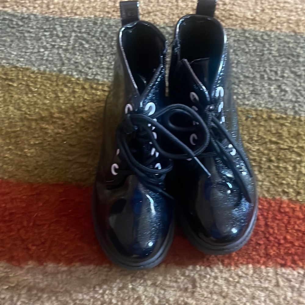 Toddler girl black glitter zip up combat boots